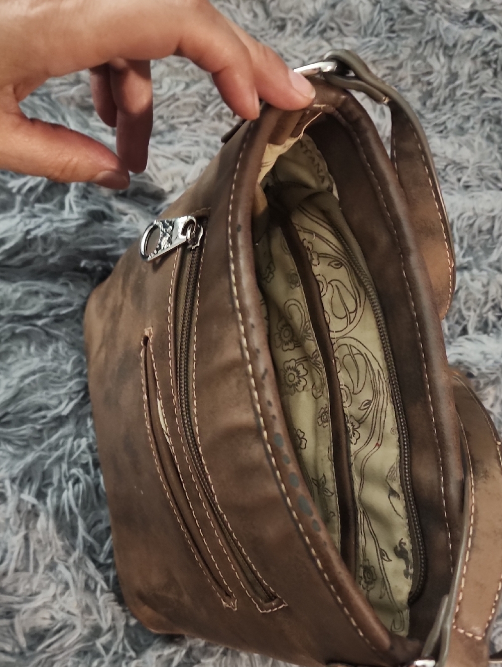 Stylish Brown Embroidered Crossbody Bag - Picture 6 of 7